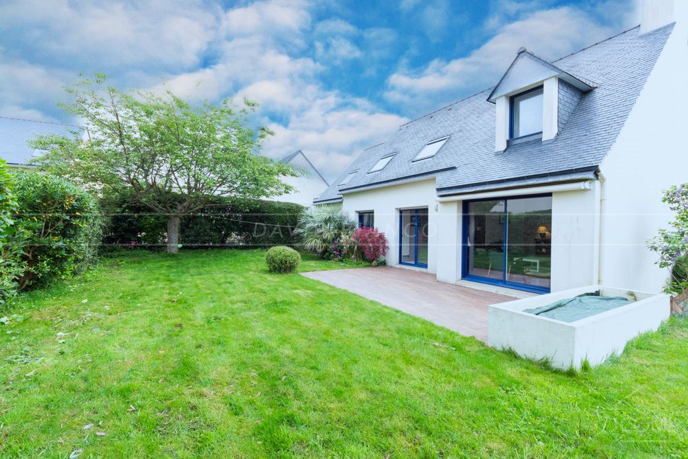 MAISON INDIVIDUELLE DE 2003 T8 160M² AVEC 5 CHAMBRES - GARAGE - TERRASSE - TERRAIN DE 525M² photo 3